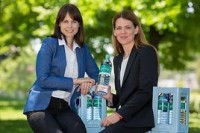 Vöslauer und Greenpeace für Glasmehrwegflasche